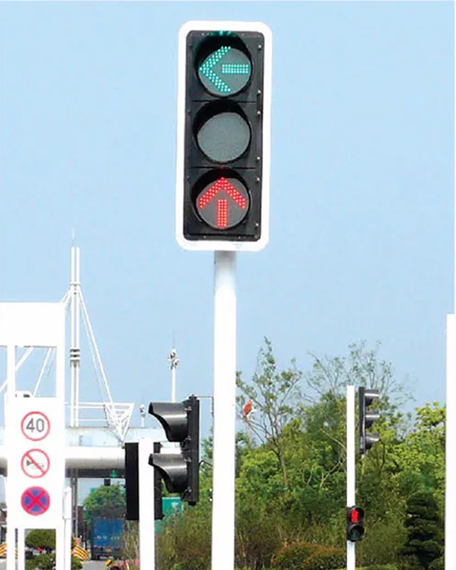交通灯控制器课程设计仿真图_手机游戏控制交通灯的软件_交通灯控制系统程序